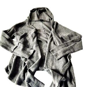 Torrid Women's Size 2 Waterfall Cardigan Grey Hooded Lightweight